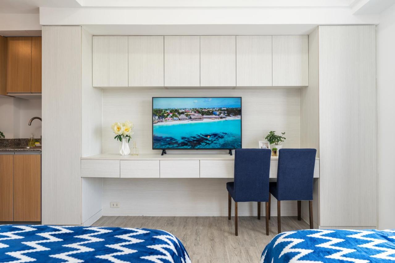 732 Express Condotel, 3 Minutes To Airport, With Gym & Pool Fast Wi-Fi, Free Netflix Đảo Mactan Ngoại thất bức ảnh